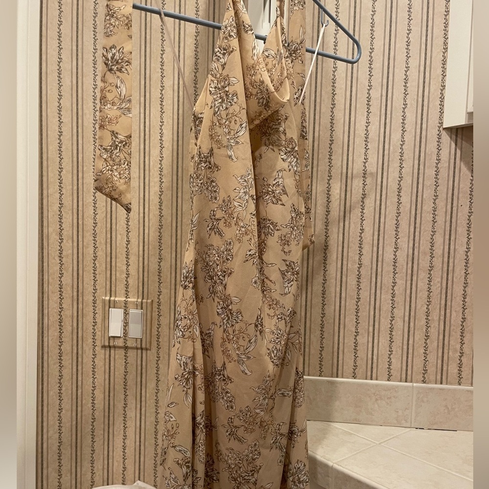 Summer dress never worn size small